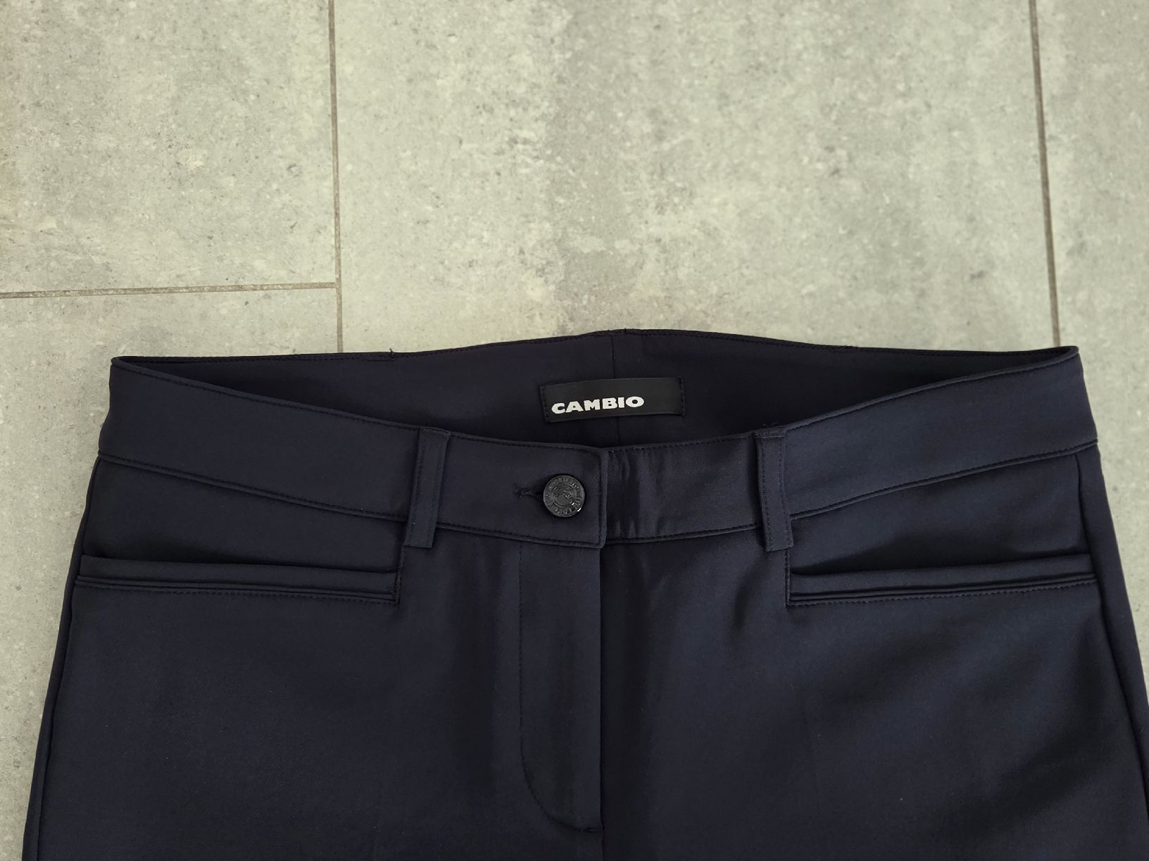 Cambio Pantaloni: schöne Hose, Cambio Renira – Nuovo (secondo la descrizione) da Wiesendangen venduto da Sinhuk 2