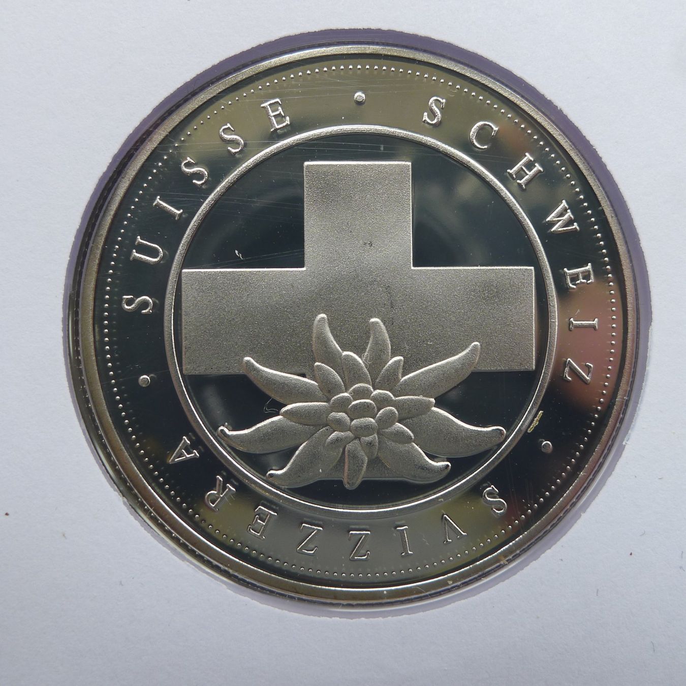 Tutti i francobolli: 2023, Patrouille Suisse Numisbrief "Formation FLAG" – Usato da Sursee venduto da Luzernerraute 2