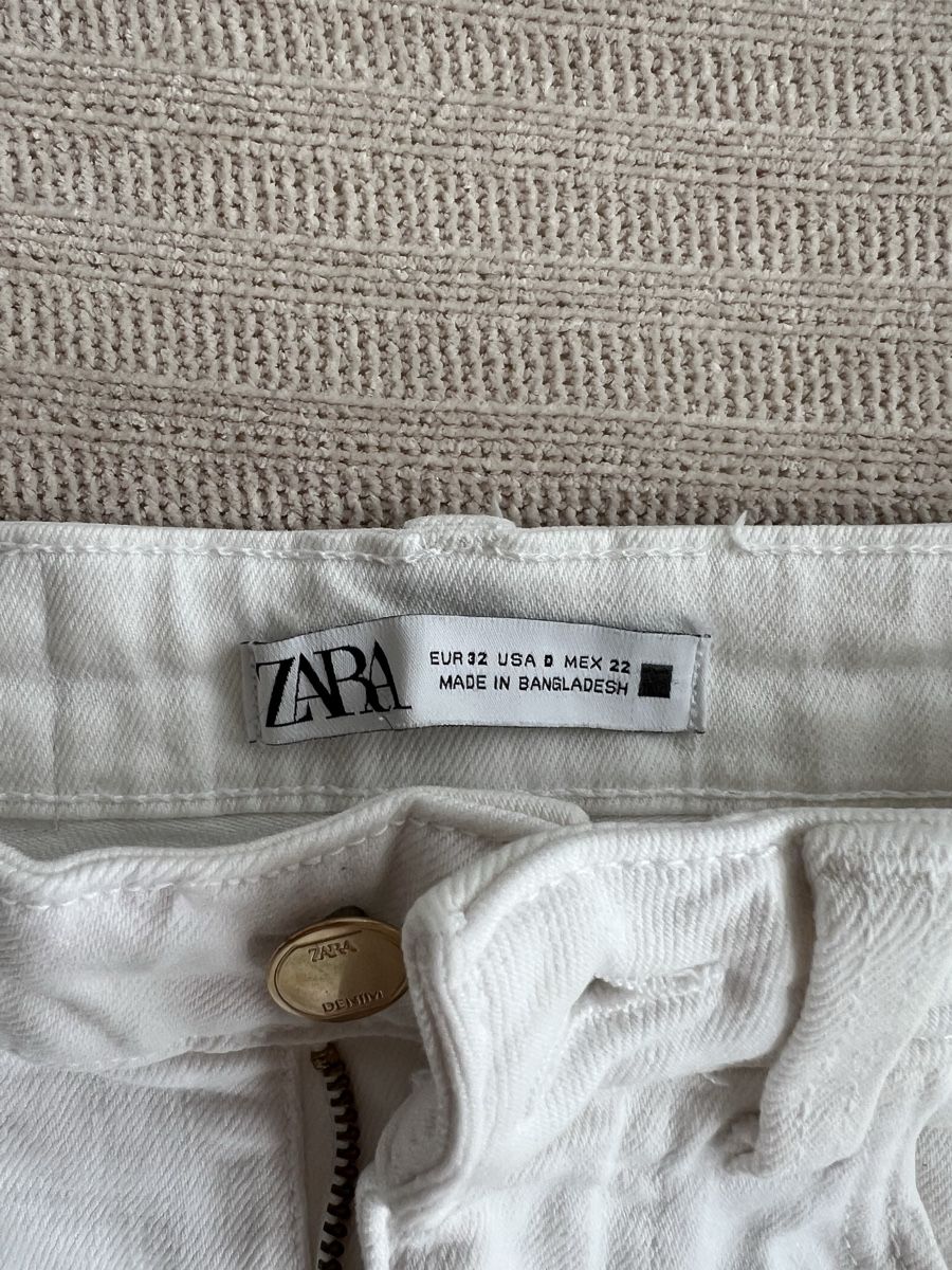 Zara Jeans: Weisse Zara Jeans, Grösse 32 – Nuovo (secondo la descrizione) da Zürich venduto da anna_ri 2
