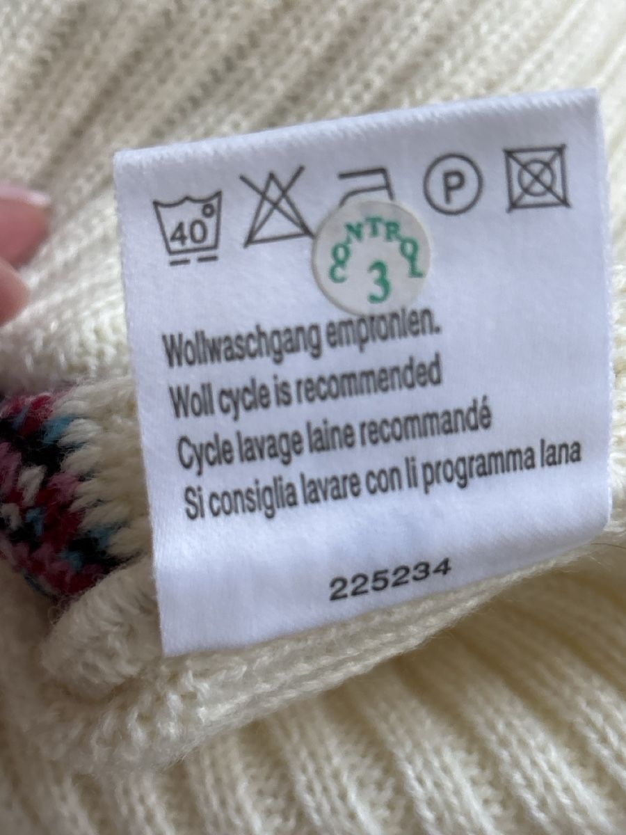 Jacken: Winter-Strickjacke Grösse S, warm!Z – Gebraucht aus Zofingen von MasterPCI 7