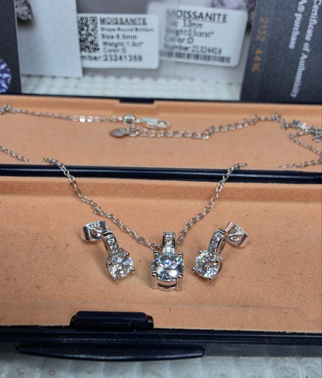 Altri gioielli: Ensemble argent avec diamants de moissanite de 2 ct – Nuovo e nell'imballaggio originale da Reconvilier venduto da Tsma67 2