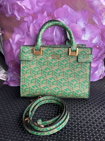Guess Handtasche im vintage grün und Form, golden