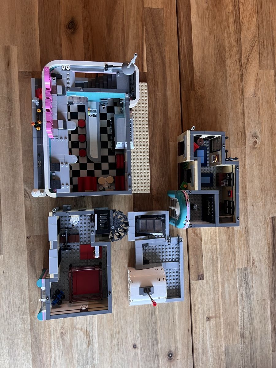 Lego Kit di costruzioni: LEGO Creator Diner 10260 inkl OVP – Usato da Bülach venduto da chevelle77 5