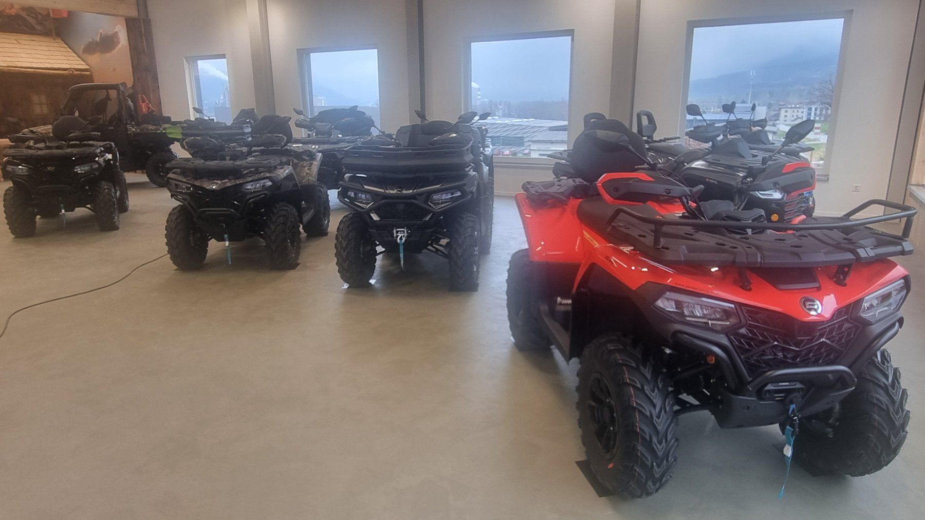 Cf Moto ATV / Quad: Neues Modell 2026 – Nuovo (secondo la descrizione) da Trimmis venduto da 0004 9