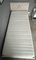 Hasena Bett mit Lattenrost und Matratze neuwertig 90x200