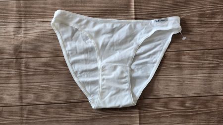 ✨ Skiny Slip - S / 36 - weiss