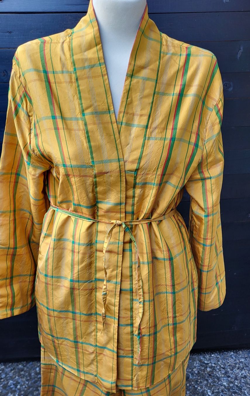 Anzüge & Kostüme: Veste & pantalon en soie – Neu (gemäss Beschreibung) aus Fribourg von VictoriaShop7 5