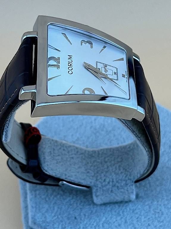 Corum Orologi: Corum Trapeze - Neuwertig – Usato da Reinach BL venduto da high-speed 3