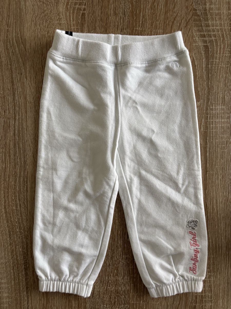 Pantalons: Trainerhose Gr 74 weiss – D'occasion à Ebikon par Regipe