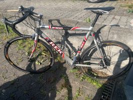 Trek 2300 Rennrad zu verkaufen gebraucht