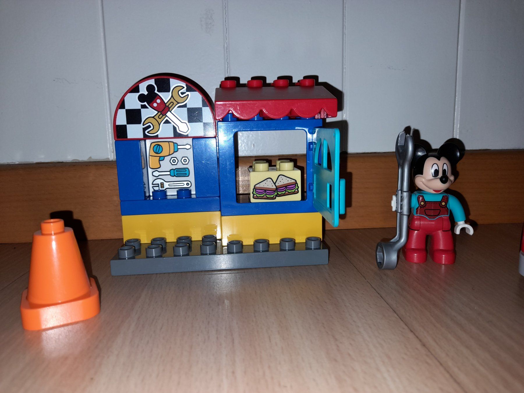 Lego Spielzeuge: Lego Duplo Mickys Werkstatt 10829 – Gebraucht aus Wittenbach von Gugielmo 1