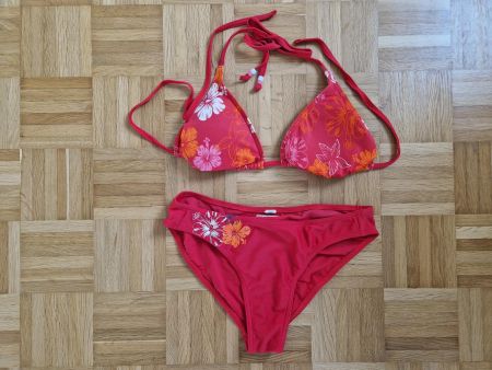Bikini Esprit Rot 36 (Unterteil) und 42 (Oberteil)