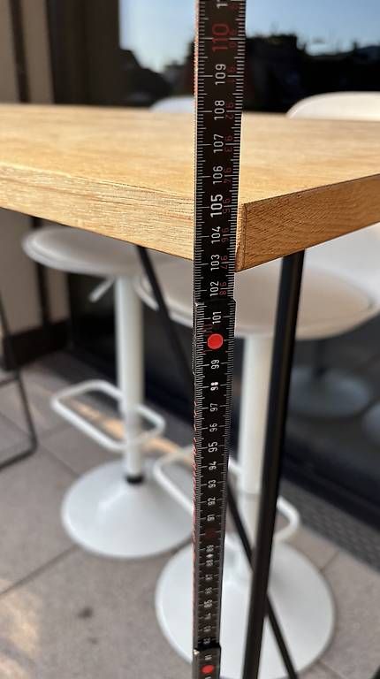 Tavoli: Hochtisch / Bar-Set mit Holzplatte – Usato da Zürich venduto da lupolupo 1