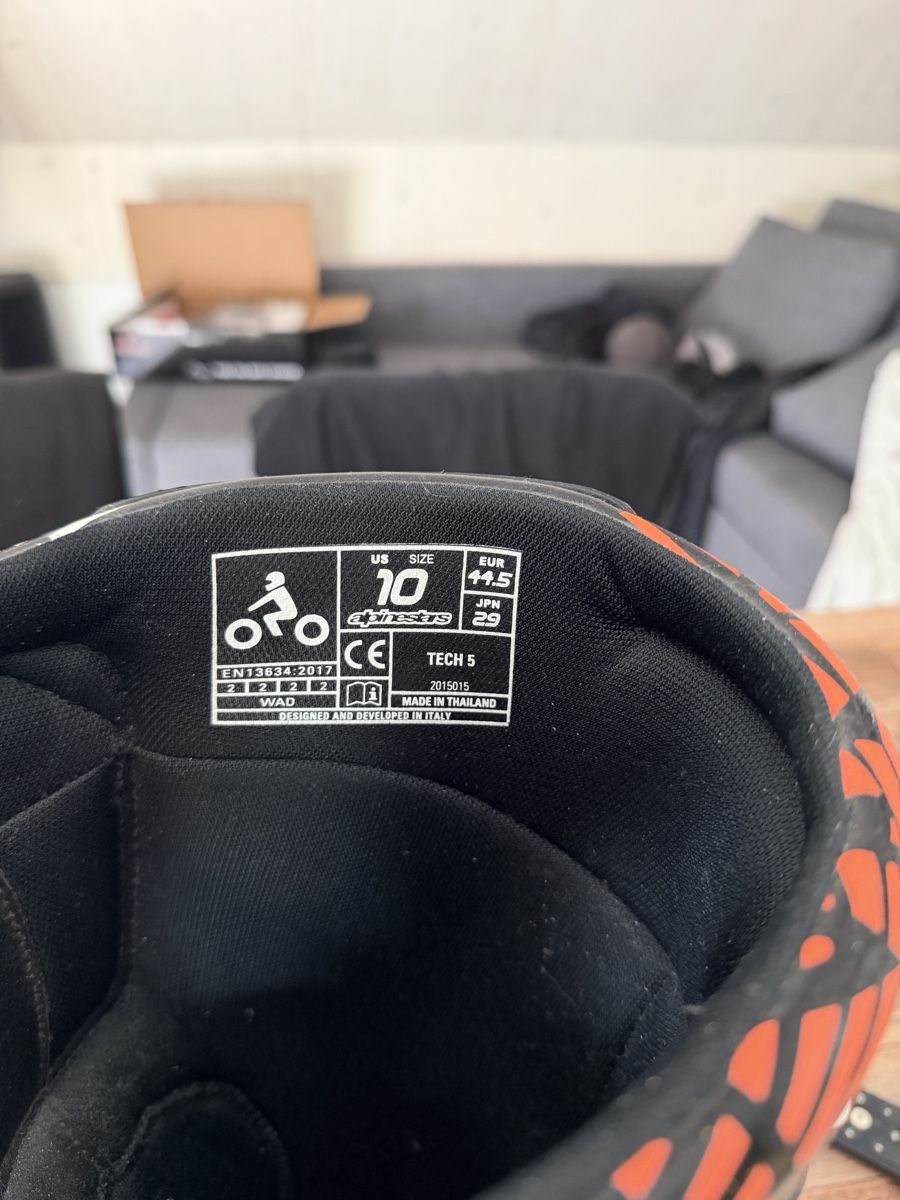 Alpinestars Scarpe da uomo: Alpinestars Tech 5 Motorradstiefel Grösse 44.5 / US 10 – Usato da Rickenbach Sulz venduto da Oliver2322 9