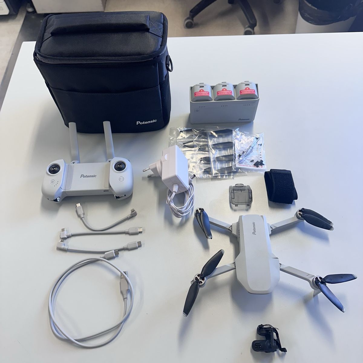 Caméscopes: Potensic Atom Fly More Combo – Défectueux à Schlieren par sen_w6ys