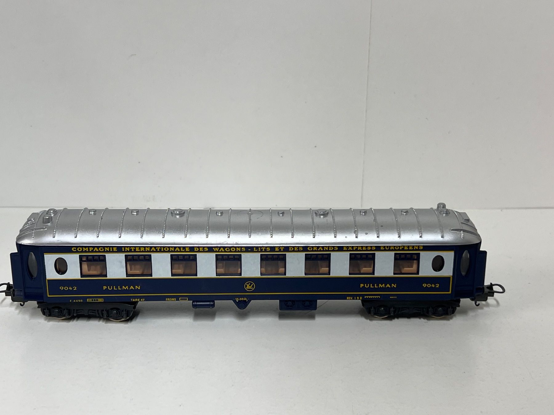 Lima Modellini di ferrovie: Lima Personenwagen Pullman 1st Class  H0 DC – Usato da Neuenhof venduto da ludovicco 2