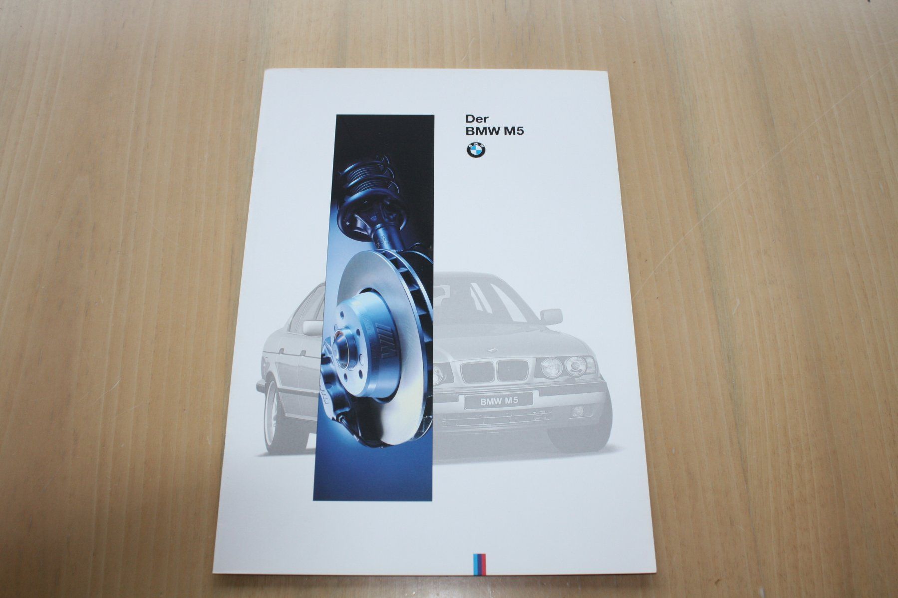 BMW Documenti: BMW M5 Modell E 34 Prospekt  1995 – Usato da Wikon venduto da erwin400