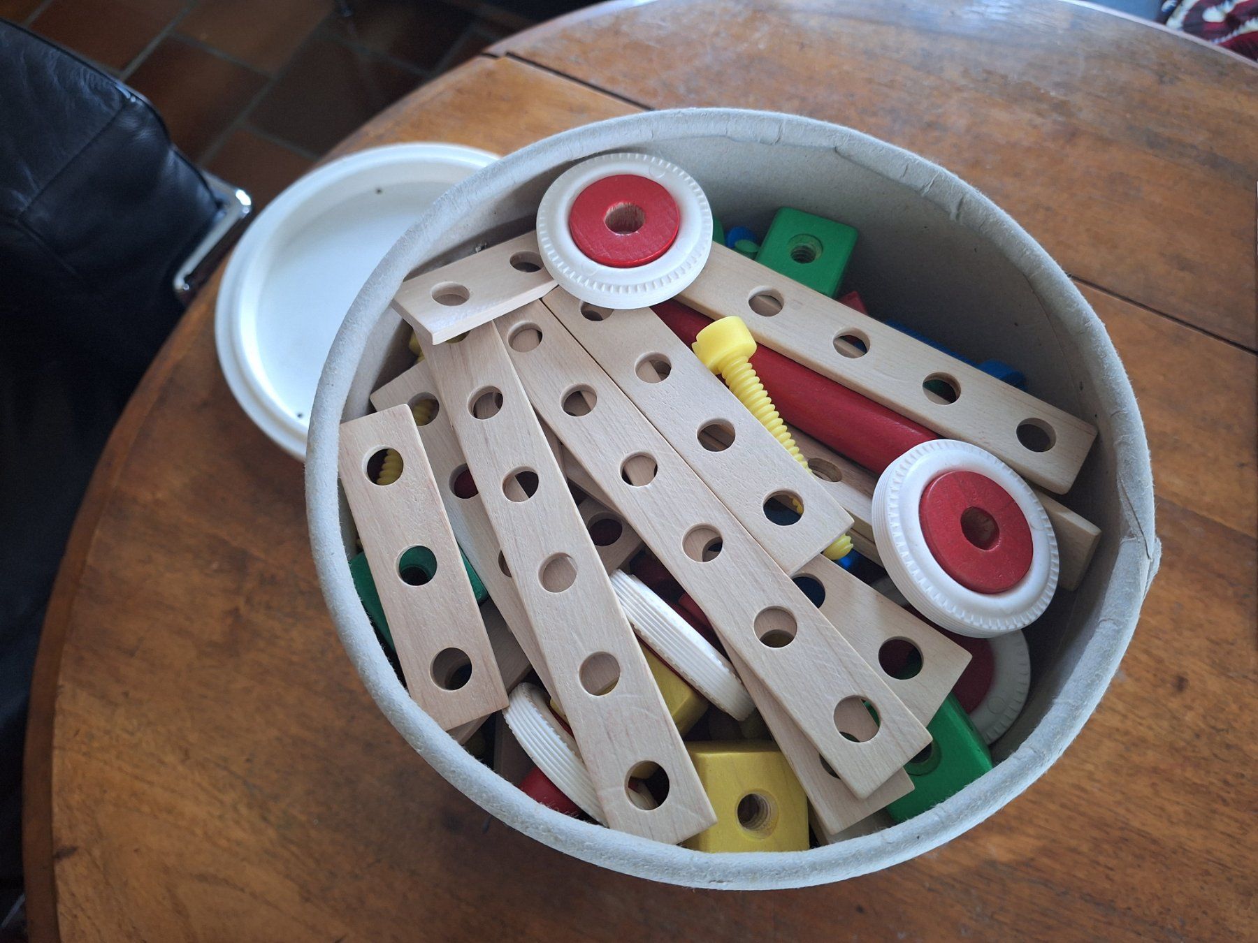 Kit di costruzioni: CONSTRUCTOR (heros) – Usato da Bevaix venduto da bohrap 2