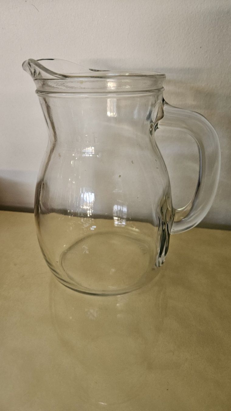 Caraffe: Brocca di vetro 0.5L – Usato da Melano venduto da H-Sara