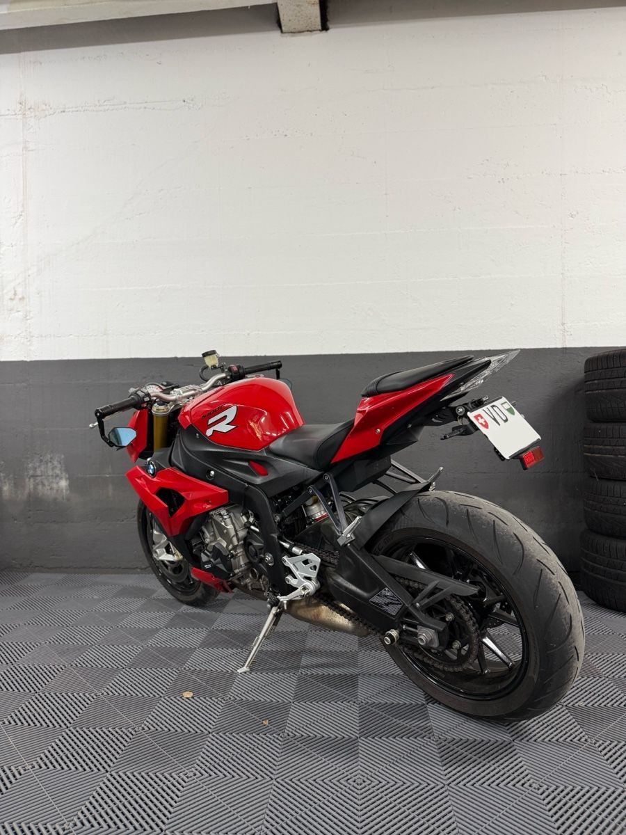 BMW Route: BMW S1000R – D'occasion à Duillier par WatchandCo 3