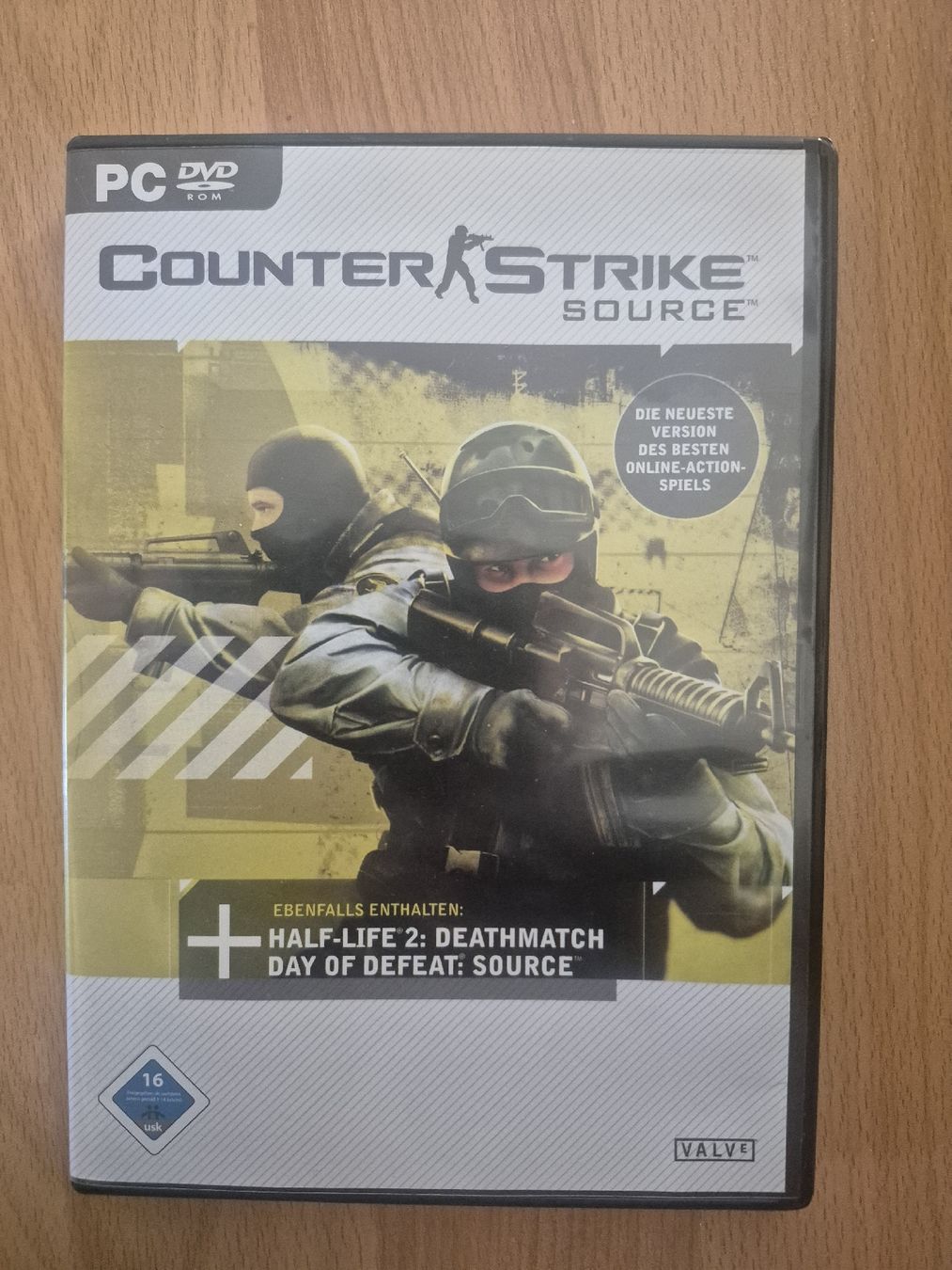 Microsoft Giochi: PC Spiel Counter-Strike Source Valve DVD gebraucht – Usato da Speicher venduto da Jodel100