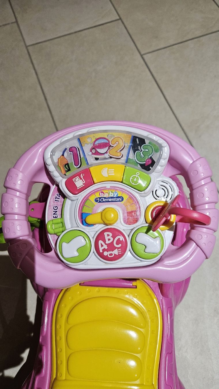 Veicoli per bambini: Rutscherauto – Usato da Rikon im Tösstal venduto da fragolina40 2