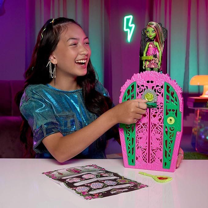 Puppen: Monster High Venus McFlytrap | Skulltimate Secrets | Rainbow – Neu und originalverpackt aus Oensingen von CSCollectors 1