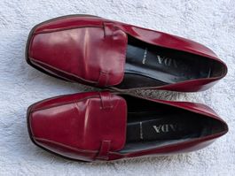 Prada Loafer Schuhe Grösse 391/2 Bordeaux Rot Leder