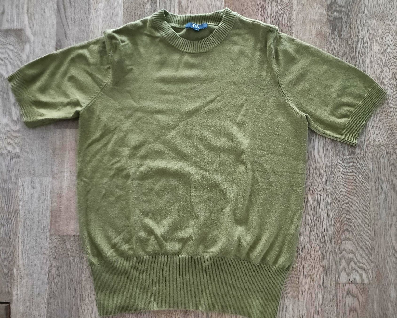 C&A T-Shirts: Strickshirt C&A, S, olivgrün – Gebraucht aus Suhr von sternenklar0305