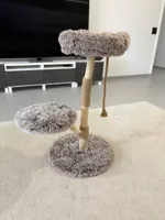 Arbre à chat neuf, jamais utilisé, prix en magasin 179.-