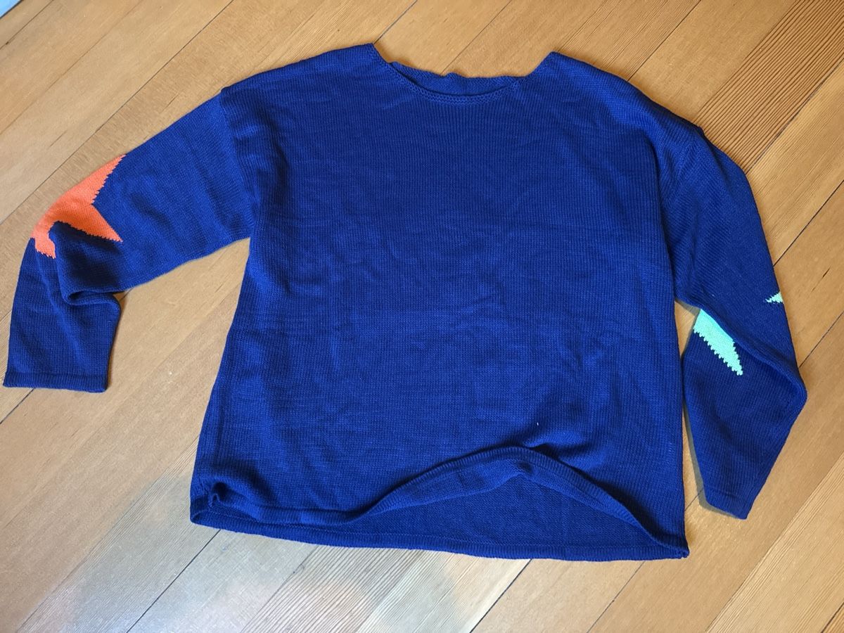 Maglioni & Felpe: Weiter Pullover mit Sternen - neu – Nuovo (secondo la descrizione) da Solothurn venduto da var002