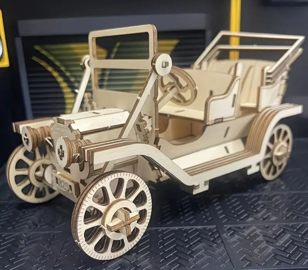 Modellini d'auto: Holzauto Oldtimer Bausatz, neu, ungeöffnet – Nuovo e nell'imballaggio originale da St. Erhard venduto da Lauko123