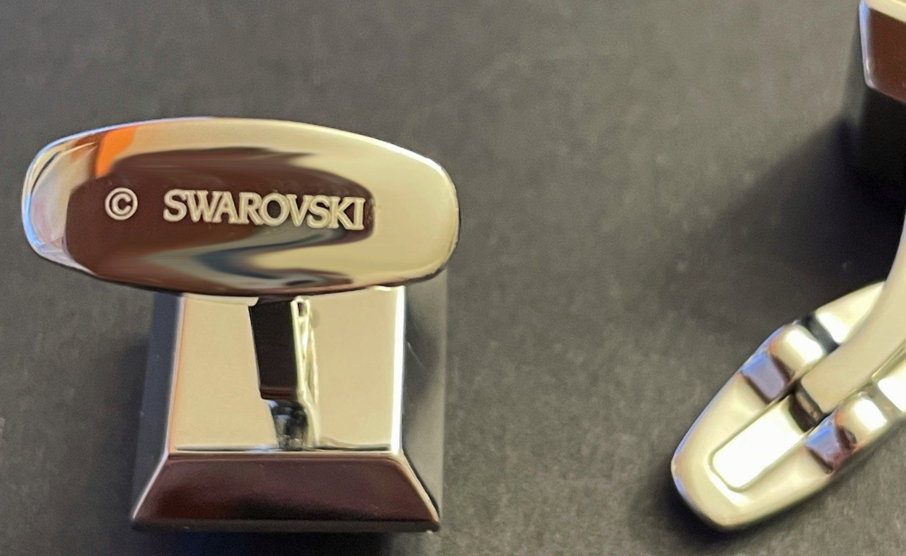 Swarovski Gemelli: Manschettenknöpfe von Swarovski – Usato da Chur venduto da elifor 2