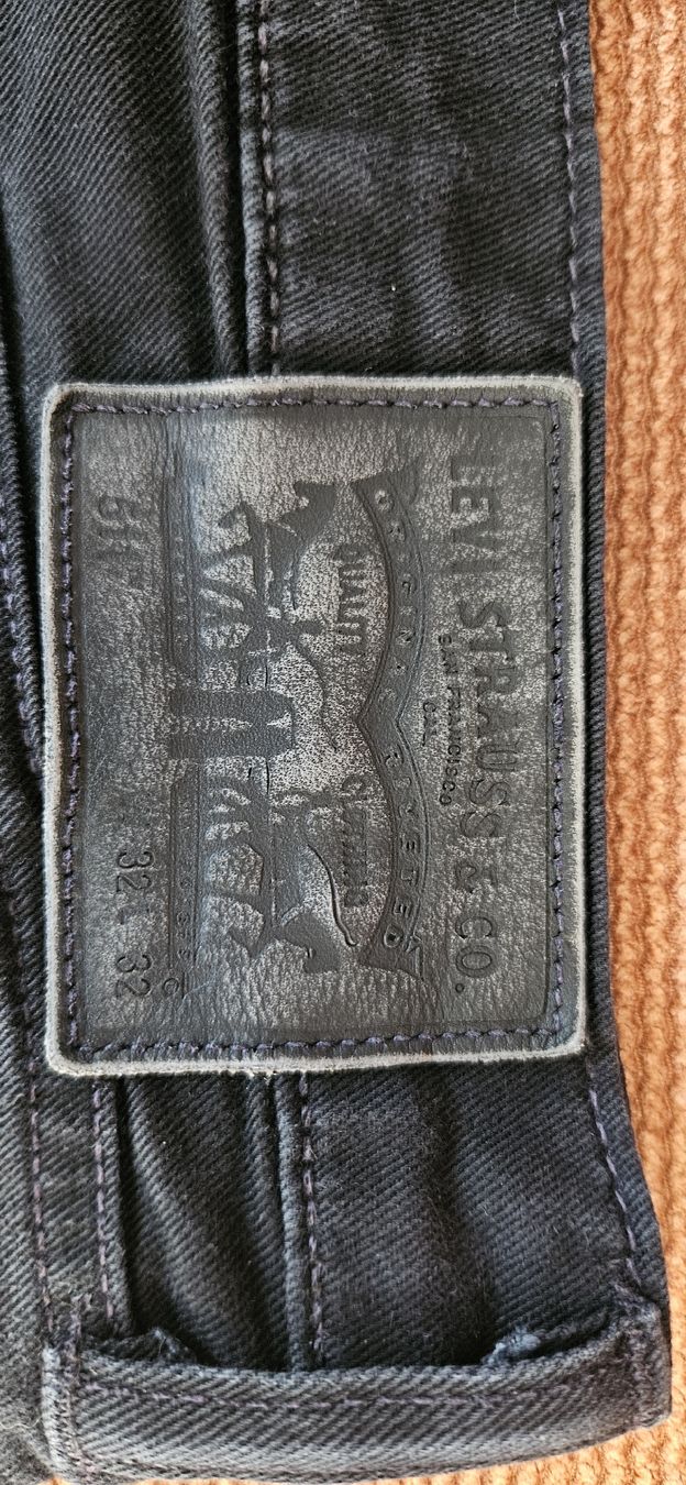 Levi's Jeans: Jeans Levis 511 W32 L32 schwarz – Usato da Rombach venduto da ThriftBetter 3