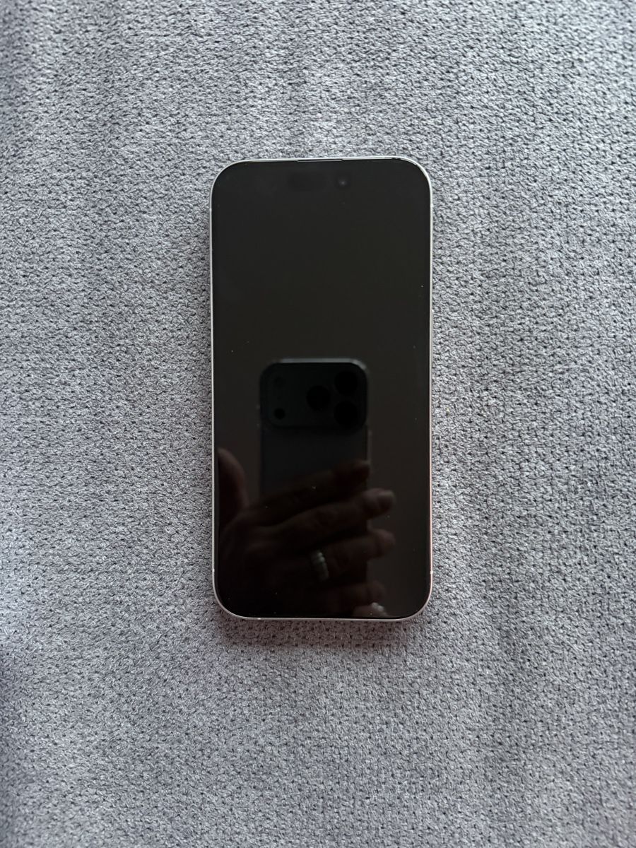 Apple Handys / Smartphones: iPhone 15 Pro, 256GB, Titan Weiss – Gebraucht aus Horw von Dena29 3