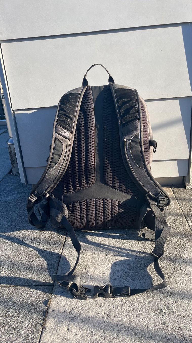 North Face Sacs à dos: The North Face Rucksack – D'occasion à Jona par tim_67jq 1