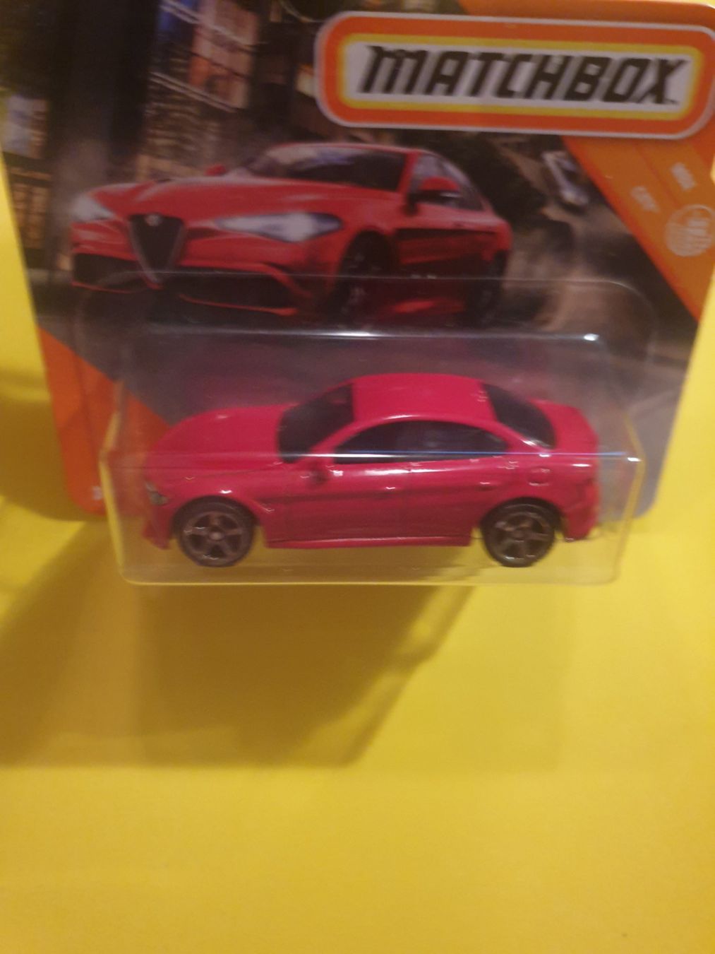Matchbox Modellautos: Matchbox '16 ALFA ROMEO GIULIA – Neu und originalverpackt aus Oftringen von Rotor 2
