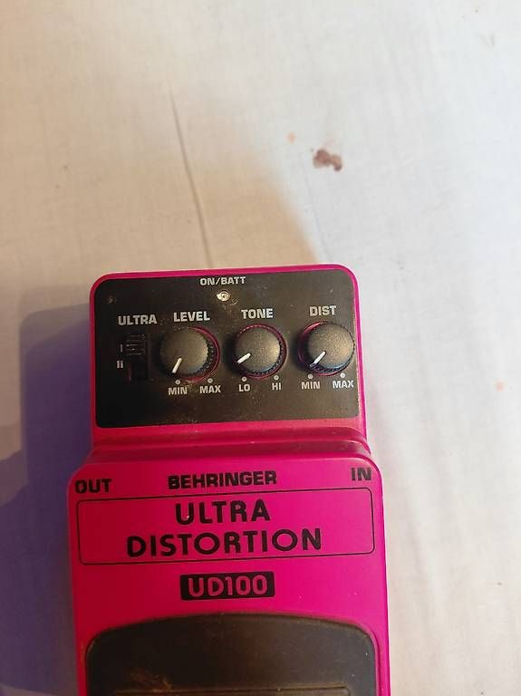 Strumenti musicali: Pédale de distortion ud100 – Usato da Territet venduto da jim_2tm9 3