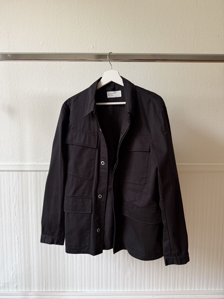 Giacche: 2x Universal Works Jacke Baumwolle Grösse M – Usato da Zürich venduto da labadi
