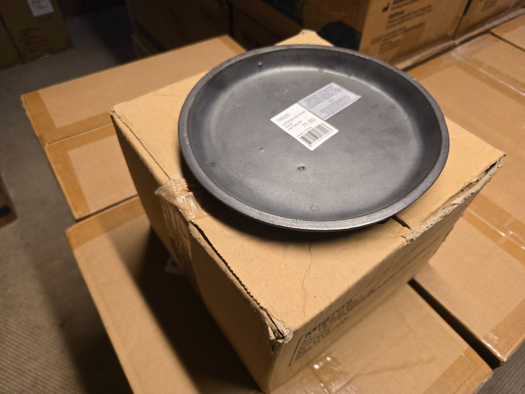 Sottobicchieri: Posten neuer Untersetzer Anthrazit D: 22cm ab 1.- – Nuovo e nell'imballaggio originale da KRINAU venduto da Mio_Liqstyle 1