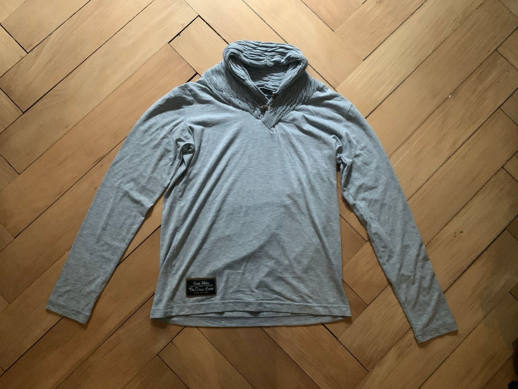 Pulls & Sweat-shirts: CIPO & BAXX - Langarmshirt hellgrau L – D'occasion à Zürich par Diazaio