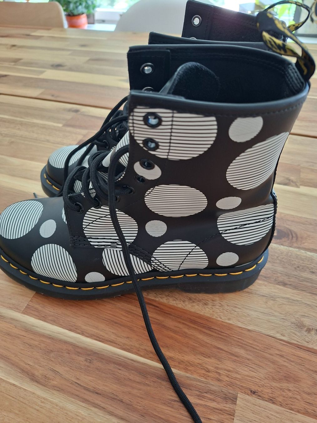 Dr. Martens Damenschuhe: Stiefel / Boots – Gebraucht aus St.Gallen von BySadie 3