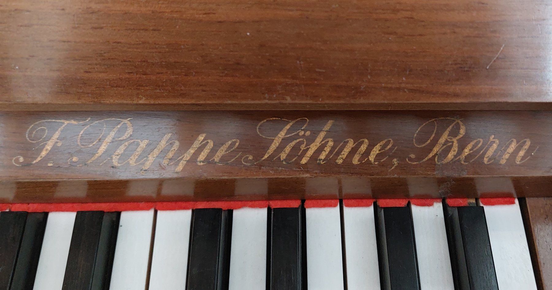 Strumenti musicali: Klavier mit Stuhl – Usato da Bürglen UR venduto da KaiserS12 3
