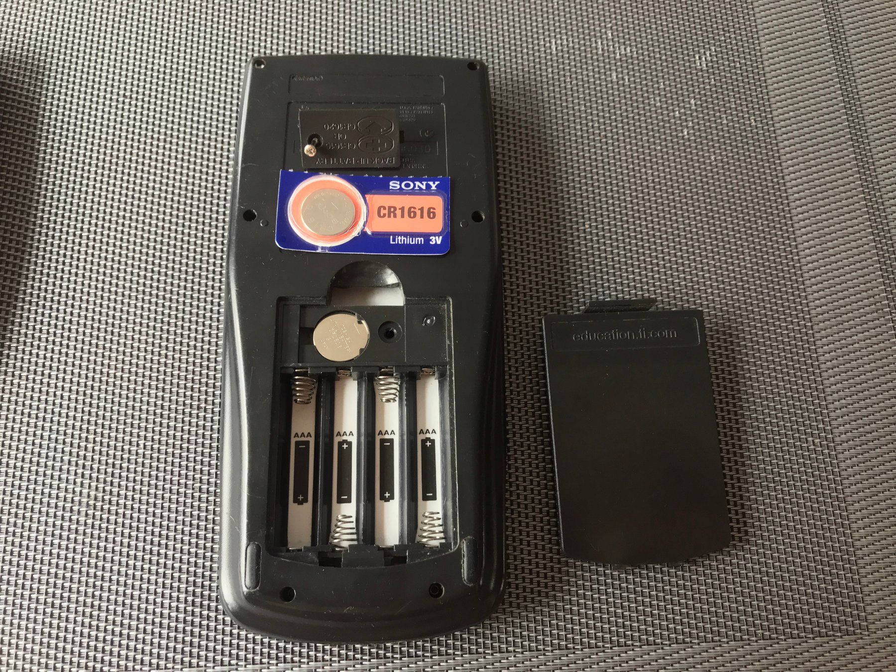 Texas Instruments Taschenrechner: Texas Instruments TI-83 Plus Taschenrechner – Gebraucht aus Kreuzlingen von JOWY72 2
