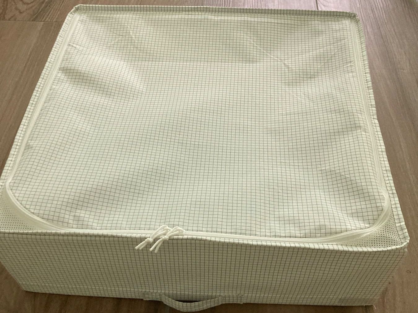 Ikea Scaffali: Faltbox Ikea Stuk weiss/grau 55x51x18 – Nuovo (secondo la descrizione) da Schlierbach venduto da Tinawind35