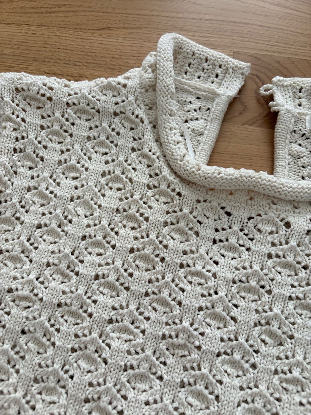 H&M Maglioni & Felpe: H&M MAMA Pullover in Strukturstrick - NEU mit Etiketten – Nuovo e nell'imballaggio originale da Frauenfeld venduto da Ca_moenli 2