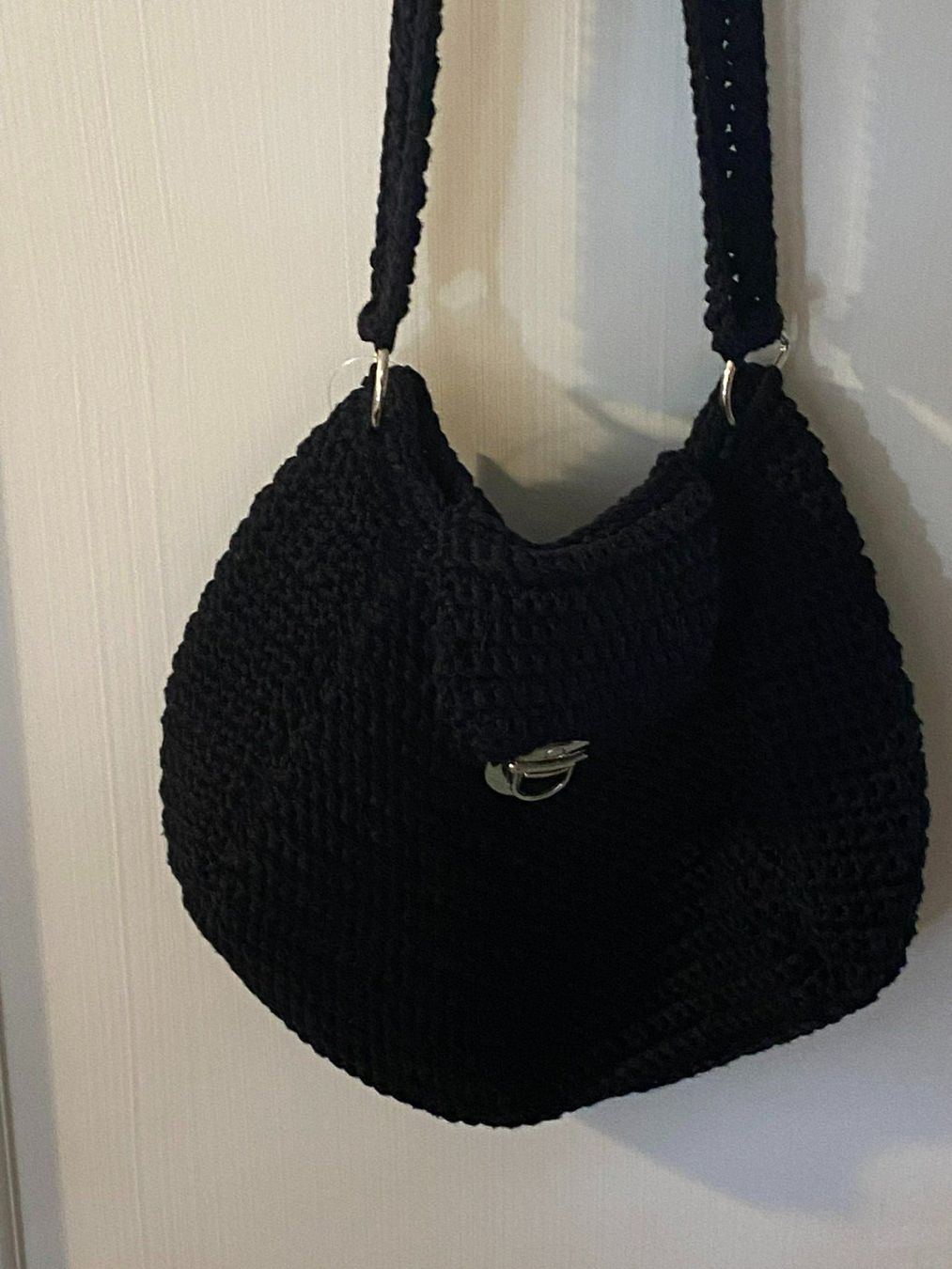Sacs femmes: HANDTASCHE SCHWARZ,HANDGESTRICKT – Neuf avec emballage d'origine à Meienried par ManuelaBoutique 2