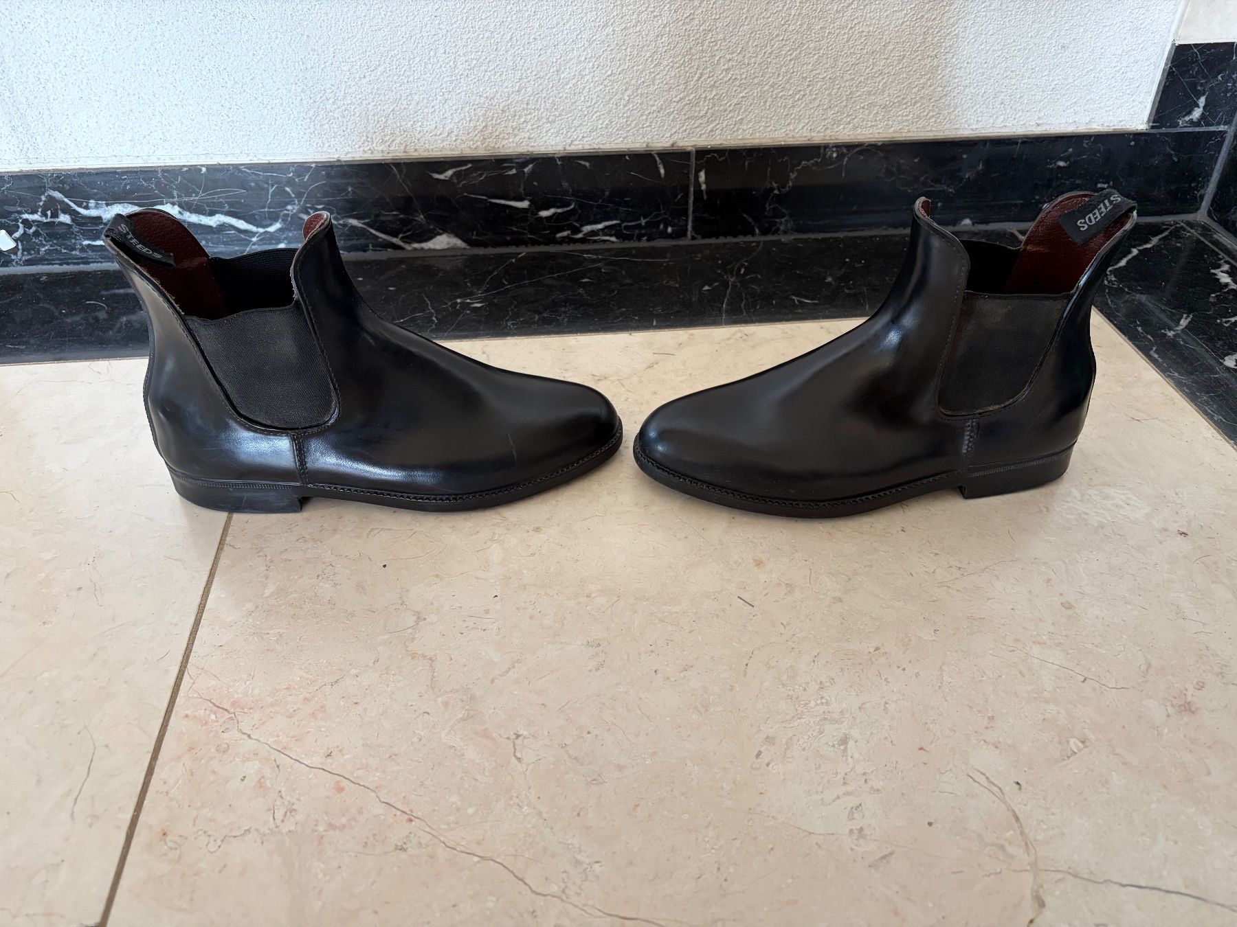 Damenschuhe: Zugstiefelette Steeds Gr. 38 schwarz – Gebraucht aus Uesslingen von roja02 2