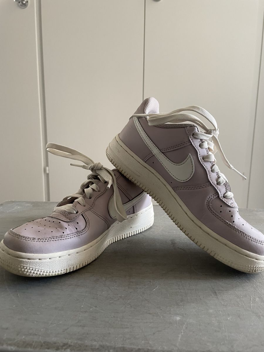 Nike Scarpe per ragazzi: Nike Air Force 1 – Usato da Hausen am Albis venduto da TatjanaT