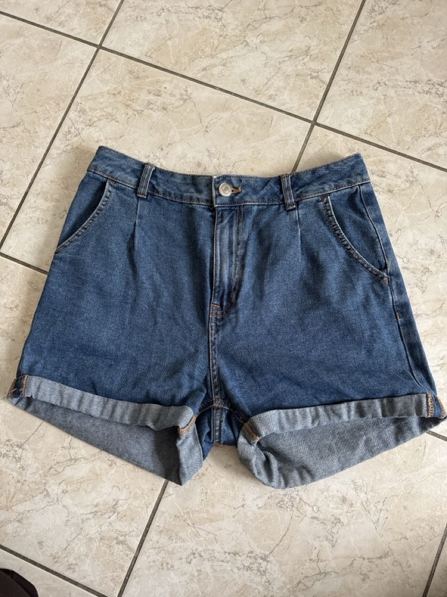 Jeans: TERRANOVA pantaloncini corti blu  – Usato da Stabio venduto da mir_fer